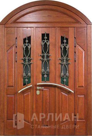 Фото «Высокая арочная дверь с фрамугой и кованой решеткой №12»